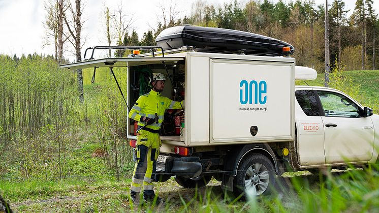 Montör i Värmland på jobb för Ellevio. Foto: Futency