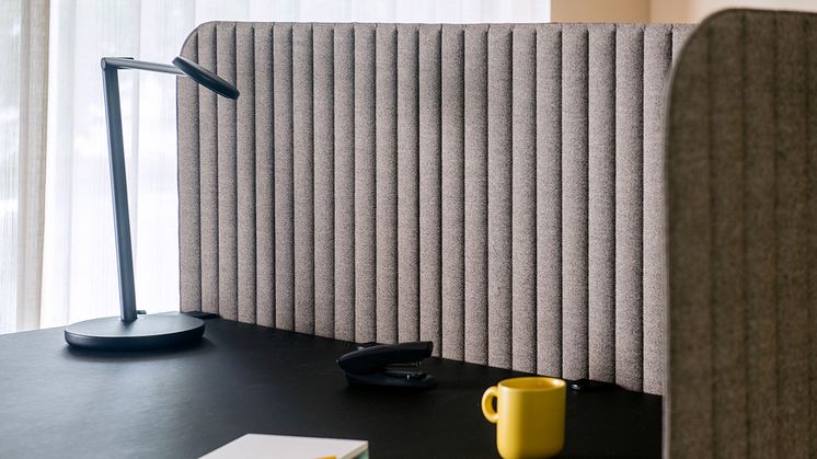 Focus Desk Divider från Zilenzio