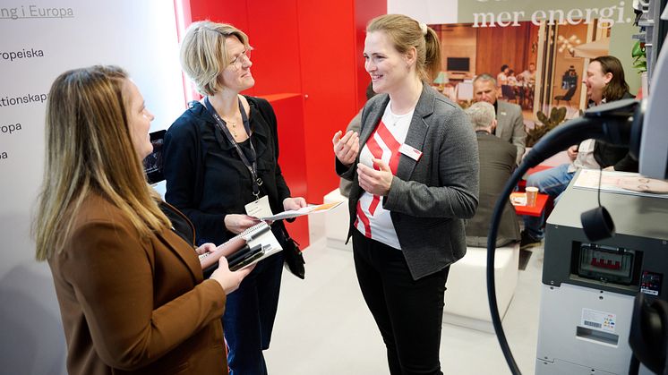 Möte i monter under Elmia Solar 2024
