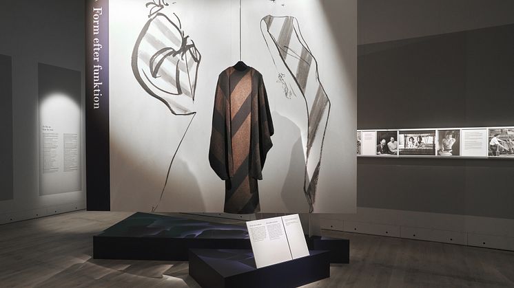 Utställning Ebba Sörmlands museum kjol topp Coctail.jpg
