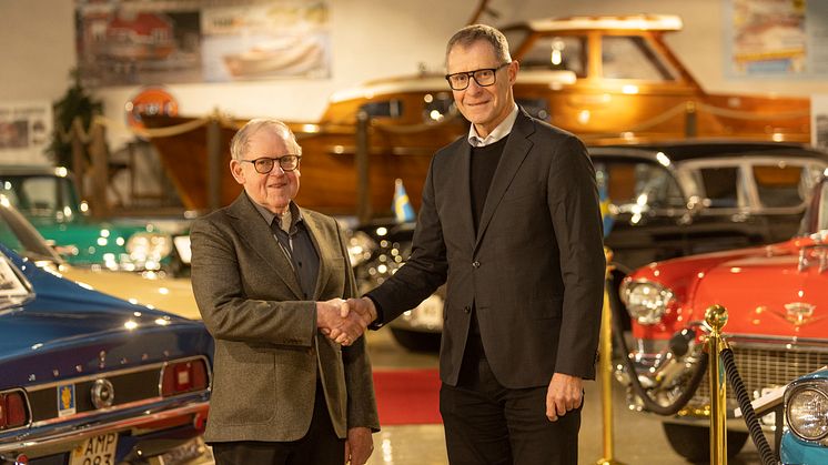 Ett förlängt samarbete mellan Elmia och arrangören säkrar Custom Motor Show på Elmia fram till minst 2028. På bilden från vänster: Stig L Sjöberg, vd på Albinsson & Sjöberg och Agne Bengtsson, vd på Elmia. Foto: Mattias Larsson.