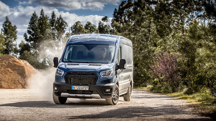 FORD_2020_TRANSIT_TRAIL_12