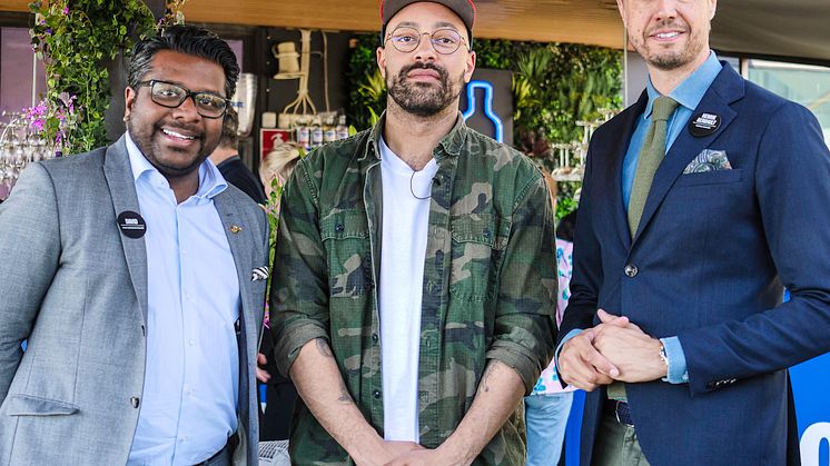Clarion Hotel Sign - Rooftop Garden Bar - David, Ricardo, Henrik