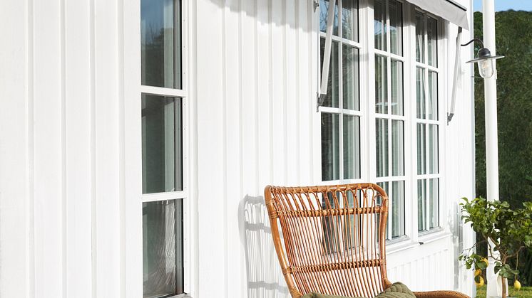 Alcro-bestå-Vit.jpg