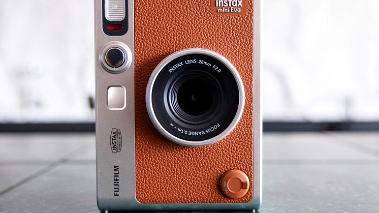 large-SQ40-mini Evo Brown PR Image copy