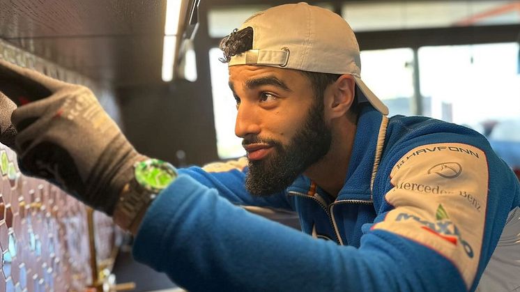 Anas Jarrari 