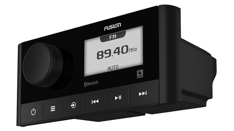 Garmin_Fusion_MS-RA60_Mit DAB-Emfpänger-Zugriff auf zahlreiche Radiosender