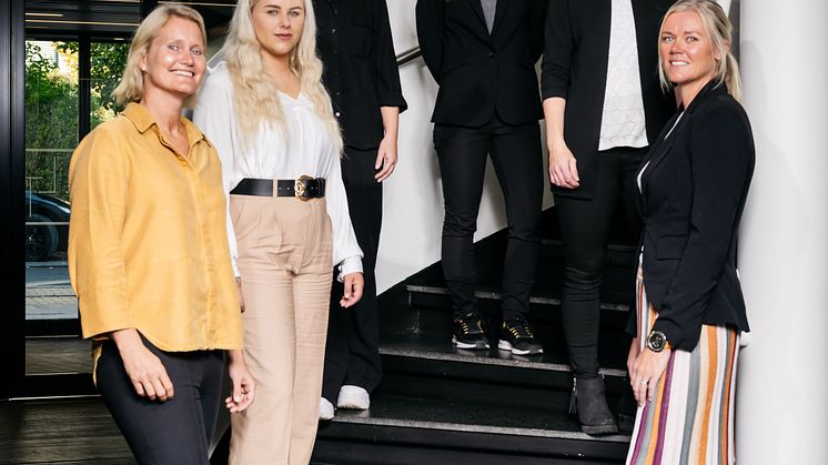 Bilde_Marianne Harlem_Mia Landsem_Vilde Foss Arnesen_Una ProhicHeidi Iversen_Charlotte Hovring_Foto Erik Krafft