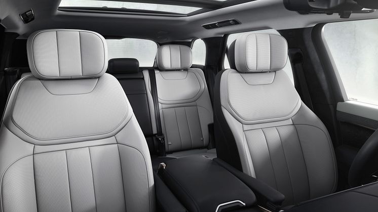 RRS_23MY_02_Interior_034_GLHD_DX_72dpi_100522