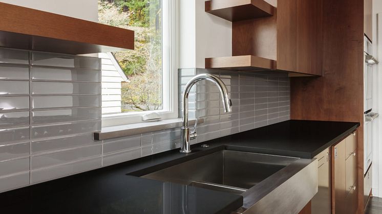 Silestone-Kitchen-Iconic-Black2-1000x667