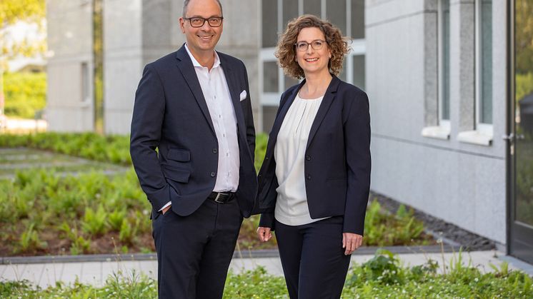 Die Geschäftsleitung der LBS Hessen-Thüringen: Stephen Adam und Sabine König