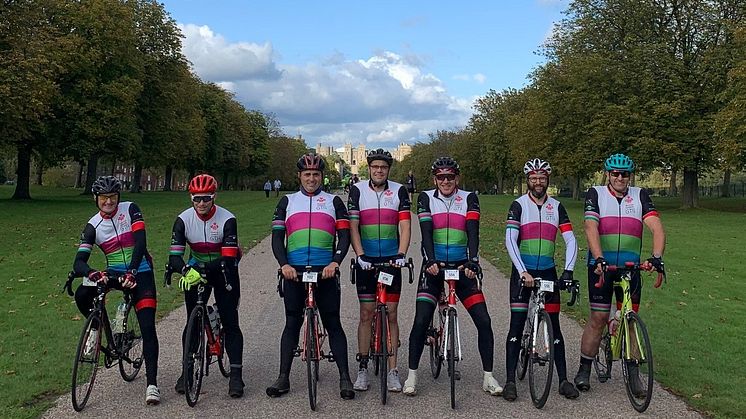 Palace to Palace cycle ride