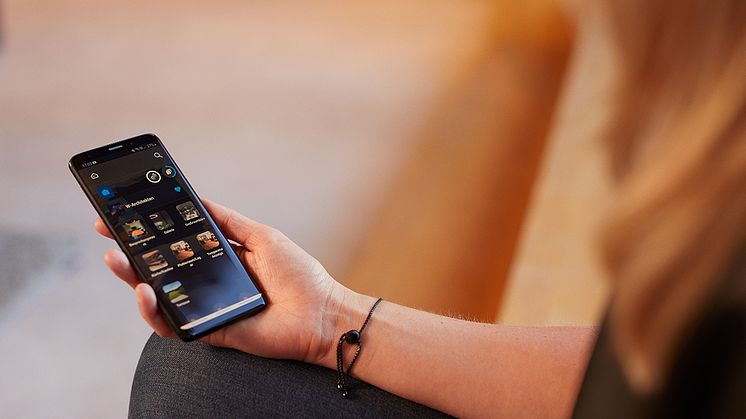 Komfortable Gebäudesteuerung mit domovea von Hager - Ganz einfach über die App