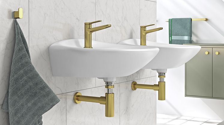 Epic Square Brass Close-up-2-Frontendhigh-DONOTREMOVE