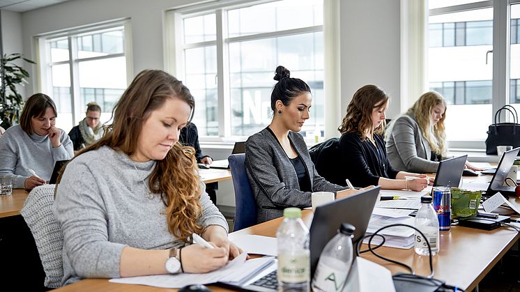 Azets har oprettet en intern lønuddannelse