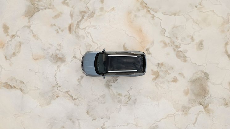 New Outlander PHEV_037L.jpg