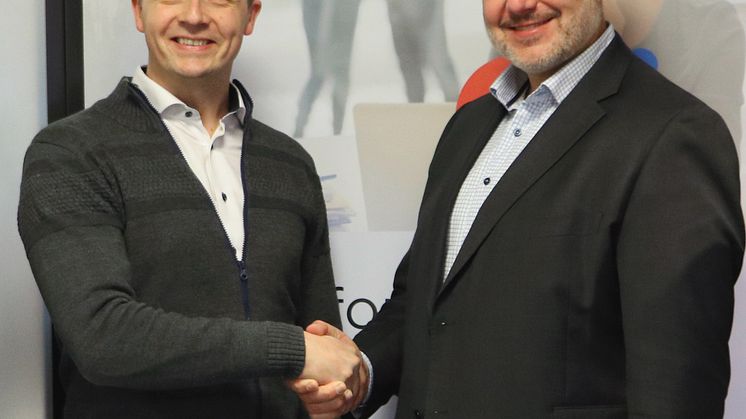 Pål Reinert Bredvei i Documaster sammen med Henrik Klemetsen i Canon Norge