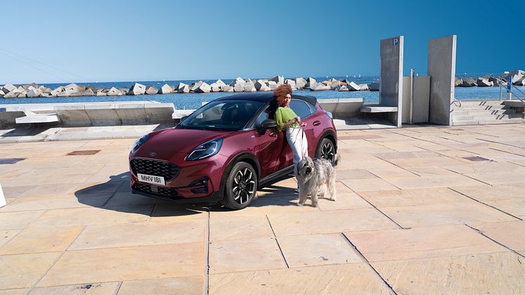 Ford Pumasta uusi erikoismalli; Puma Vivid Ruby Edition loistaa kuin jalokivi