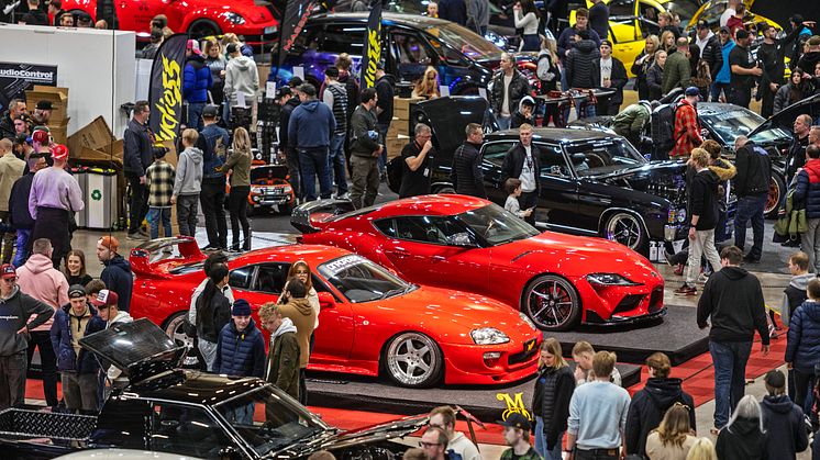 CUSTOM MOTOR SHOW