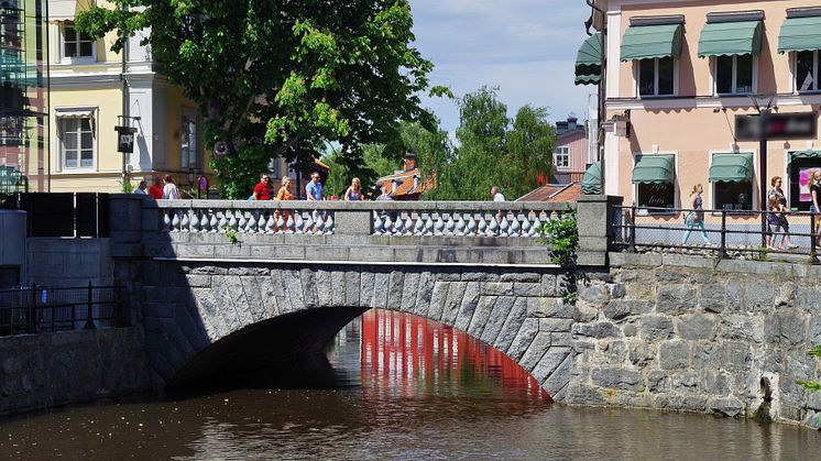 Storbron. Foto: Mostphotos.