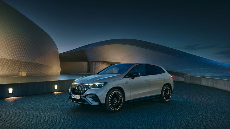 Mercedes-AMG EQE SUV