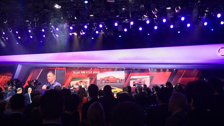 Tom K præsenterede den nye Audi R8 på Geneva Motor Show 2015