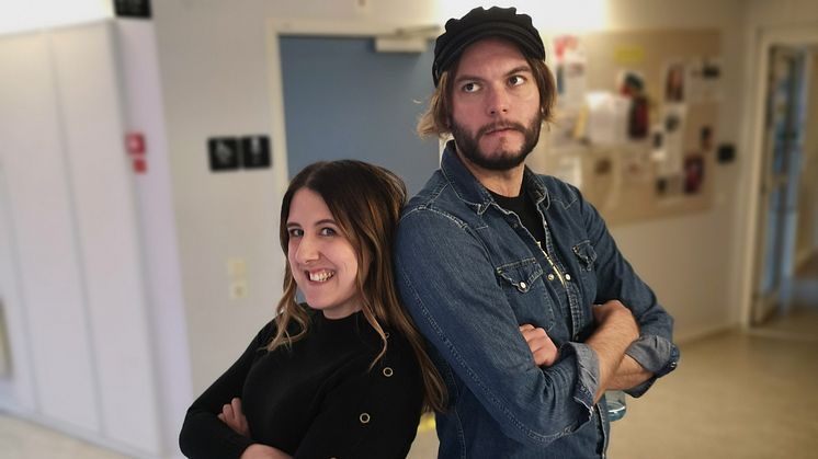 Låtskrivarna och studenterna Malin Törnqvist och Adam Butler på Linnéuniversitetet har skapat låten "We Are" för att hylla Kalmar som årets universitetsstad 2023.