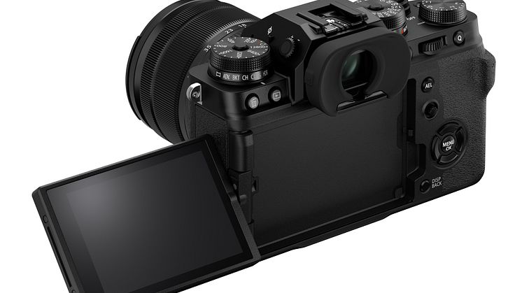 X-T4_back_diagonal_variangleOpen_black