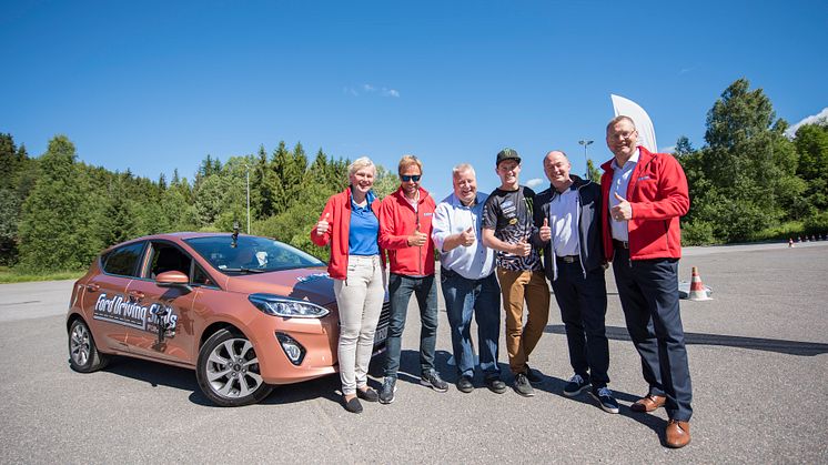 Fra pressekonferansen hvor Ford Motor Norge og forsikringsselskapet If lanserer et unikt opplæromgsprogram for unge sjåfører Ford Driving Skills for Life