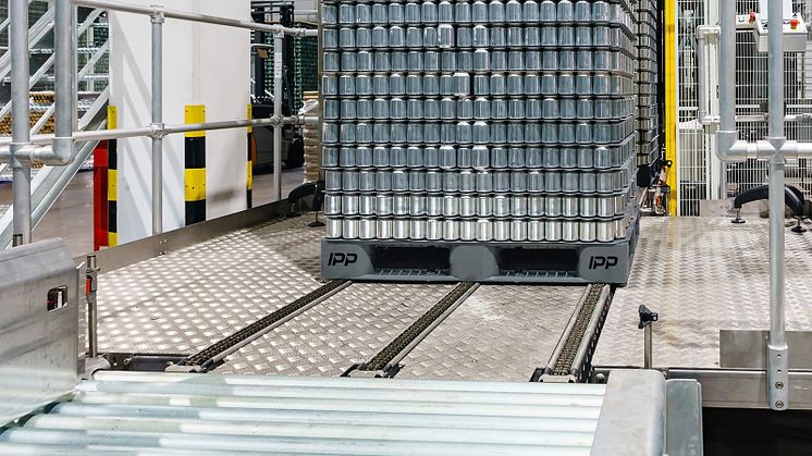 IPP wächst mit hygienischen, nachverfolgbaren Kunststoffpaletten für die erste Meile  Bild: IPP