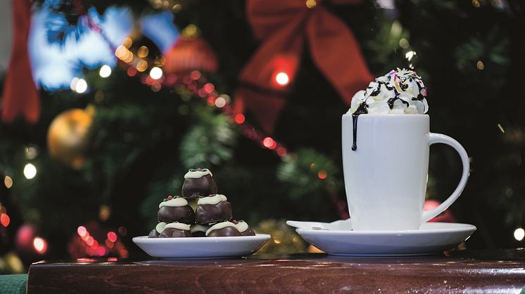 Enjoy free drinks on selected festive 2022 sailings with Fred. Olsen Cruise Lines
