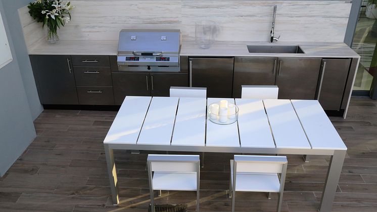 Kitchen_Countertop_by_Dekton_Makai_by_Fernando_Wong_2