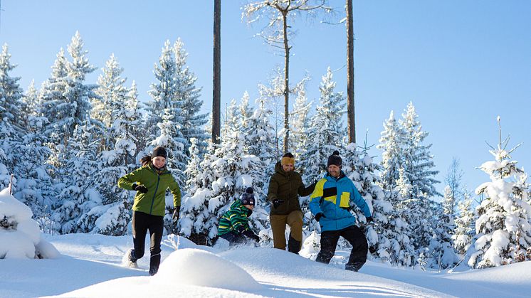 Winterspaß_Schnee_Familie Foto_TVE_Studio2media.jpg