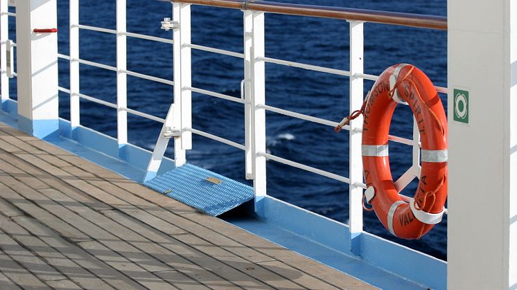 Cruising your way through Crisis Communications: UK vs. USA