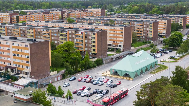 Fisksätra Folkets Hus Exteriört (3).JPG