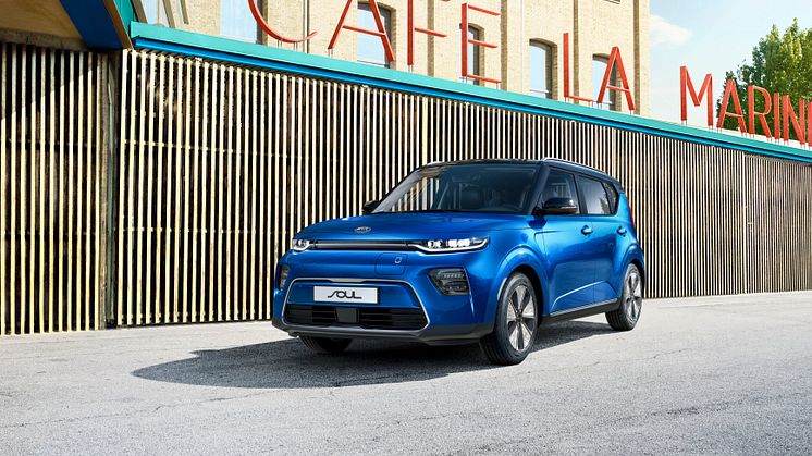 Soul_EV_01A_3_4_Front