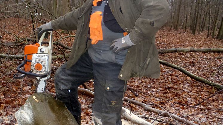 Jens Larsen med udtjent STIHL sikkerhedsbukser
