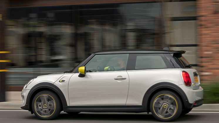 Den helt elektriska MINI Cooper SE