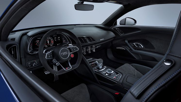 Audi R8 Coupé (Ascari Blue metallic) interiør