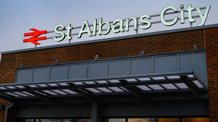 St Albans City station