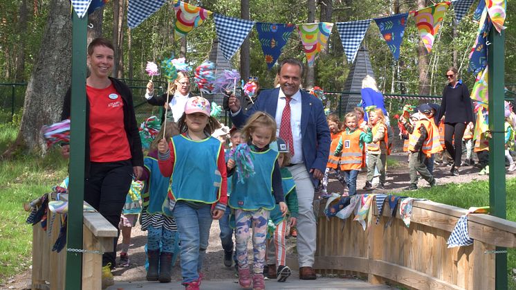 Invigning Duvkullan1