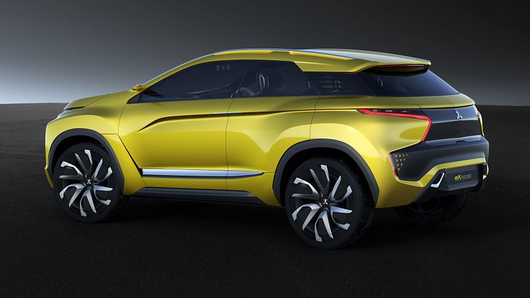 TMS 2015 Concept eX - ny elektrisk kompakt SUV