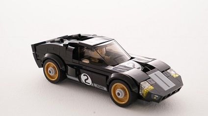 A Ford legendás Le Mans-győzelmei LEGO® kockákból – a jövő versenyzőinek, mérnökeinek és dizájnereinek