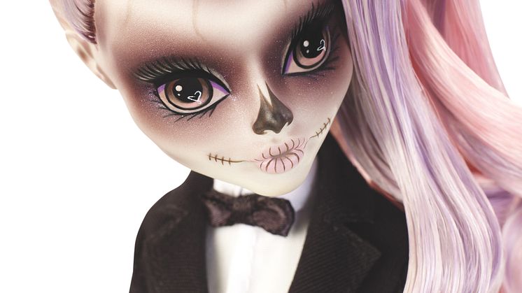 Zomby Gaga - eine Puppe inspiriert von Lady Gaga