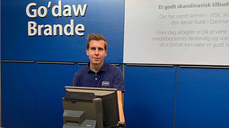 Fredag den 20. marts har 23-årige butikschef Mike Kristensen sat et stort kryds i kalenderen. 