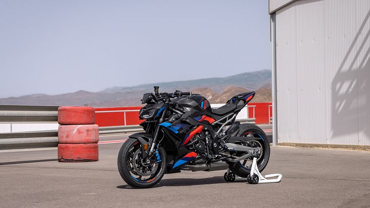 BMW M 1000 R 2025