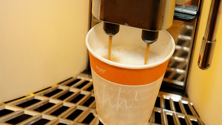 Svenskarnas nya kaffevanor: Take Away och kaffe på jobbet