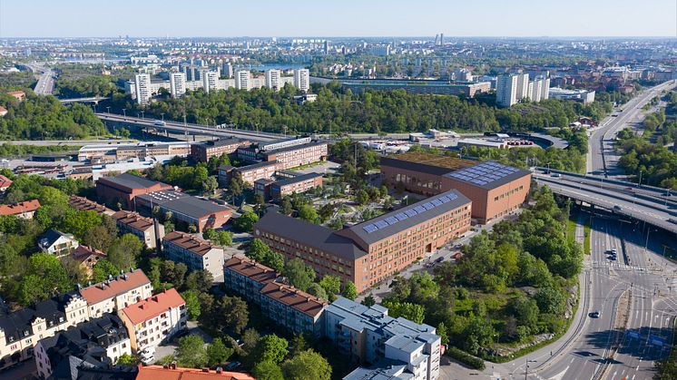 Sommaren 2024 går flyttlasset för IES Liljeholmen