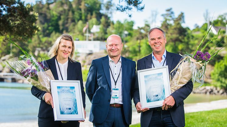  LOS Energy har kåret Eramet Norway Kvinesdal til Sørlandets smarteste strømbruker i kategori bedrift. Kristiansand kommune er kåret til landsdelens smarteste offentlige strømbruker. Fra venstre på bildet Stine Skagestad fra Eramet Norway Kvinesdal, 