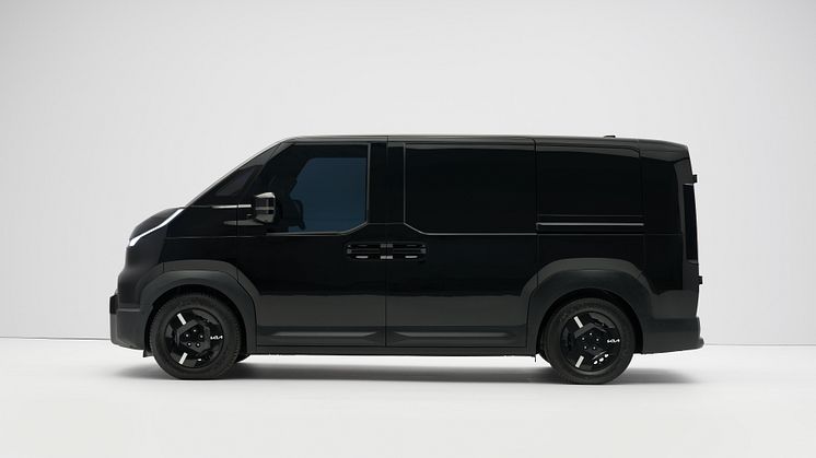 kia-pv5-cargo-aurora-black-pearl-ext-studio-static-print-3600x2400-003.jpg